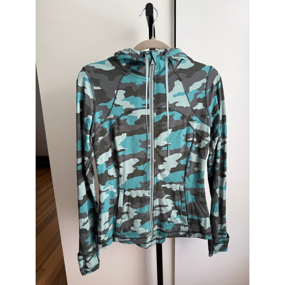 Lululemon Hooded Define Jacket‎ *Nulu – Size 8 – Heritage 365 Camo Tidewater